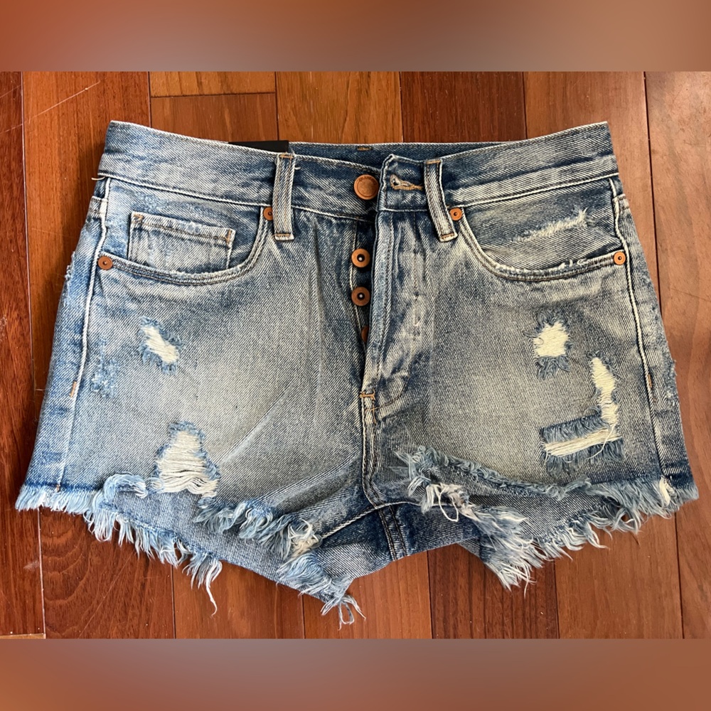 Blank NYC shorts